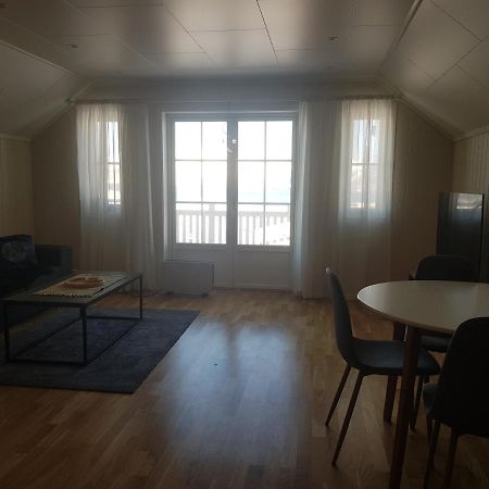 2 Bedrooms Apartment In Sommaroy Island Tromso Exterior photo