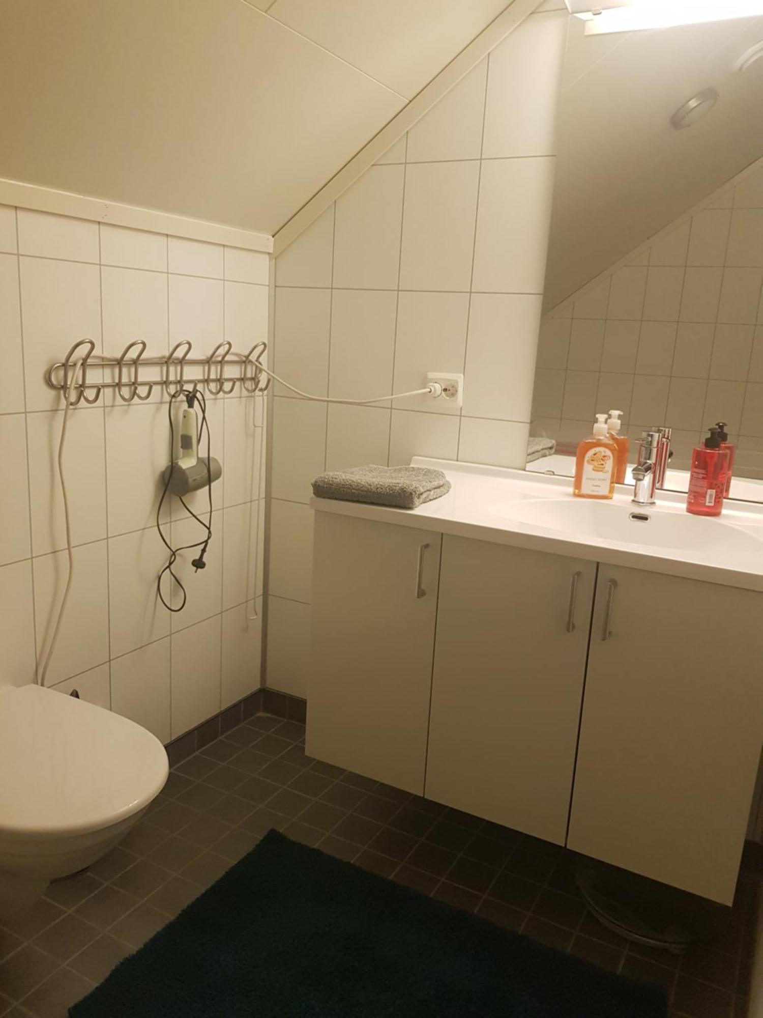 2 Bedrooms Apartment In Sommaroy Island Tromso Room photo